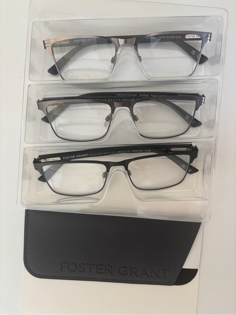 Foster Grant Design Optics #668 Metal Square Reading Glasses, 3pk +2.50 Open Box - Picture 4 of 6